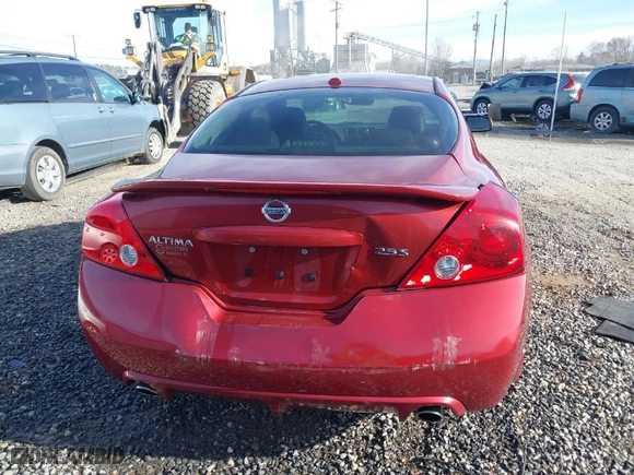 2013 Nissan Altima 2.5 S with VIN 1N4AL2EP4DC263650, listed as a IAAI auction lot 41811358 with 114,441 mi miles. Bid and sale history available at carsss.com. Image 16.