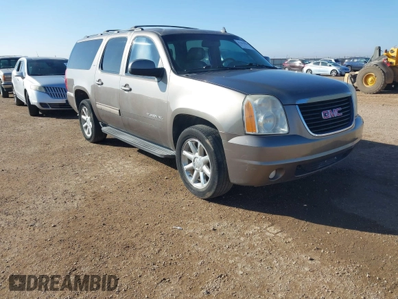 2012 GMC Yukon XL SLT with VIN 1GKS2KE73CR167820, listed as a IAAI auction lot 41462950 with 243,554 mi miles. Bid and sale history available at carsss.com. Image 1.