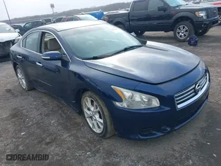 2014 Nissan Maxima 3.5 SV w/Premium Pkg with VIN 1N4AA5AP9EC492503, listed as a IAAI auction lot 41631371 with 105,160 mi miles. Bid and sale history available at carsss.com. Image 1.