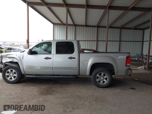 2010 GMC Sierra 1500 SLE z VIN 3GTRCVE09AG203731, wystawiony jako IAAI lot #41593779 z przebiegiem 192 576 mil mil oraz . Historia ofert i sprzedaży dostępna na DreamBid. Obrazek 14.