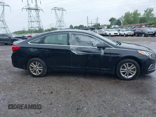 2017 Hyundai Sonata 2.4L z VIN 5NPE24AF2HH483323, wystawiony jako IAAI lot #42322738 z przebiegiem 144 607 mil mil oraz . Historia ofert i sprzedaży dostępna na DreamBid. Obrazek 14.