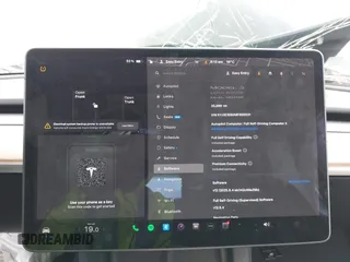 2021 Tesla Model 3 Long Range z VIN 5YJ3E1EB0MF855531, wystawiony jako IAAI lot #42079034 z przebiegiem 35 899 mil mil oraz . Historia ofert i sprzedaży dostępna na DreamBid. Obrazek 7.