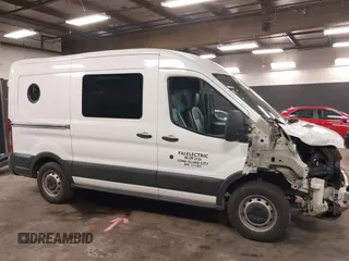 2016 Ford Transit Cargo with VIN 1FTYE1CM0GKA13242, listed as a IAAI auction lot 41655642 with 107,589 mi miles and . Bid and sale history available at carsss.com. Image 14.