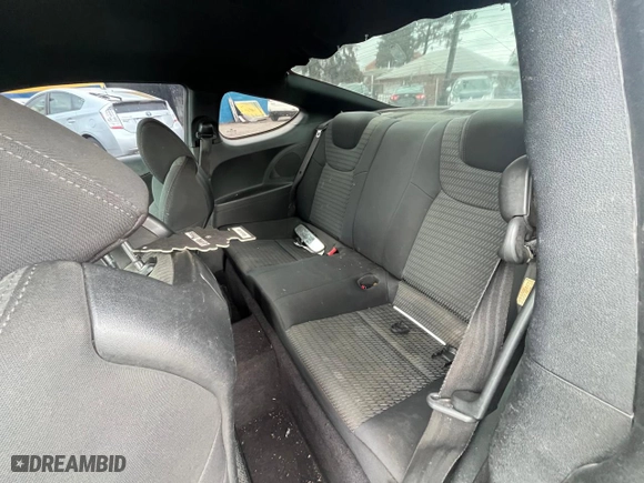 2013 Hyundai Genesis Coupe 2.0T R-Spec with VIN KMHHT6KD9DU101531, listed as a Copart auction lot 49768125 with NaN miles and Clean Title. Bid and sale history available at carsss.com. Image 6.