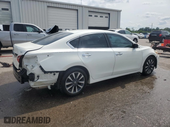 2017 Nissan Altima SV with VIN 1N4AL3AP4HC182164, listed as a Copart auction lot 56977385 with 154,958 mi miles and Salvage title. Bid and sale history available at DreamBid. Image 3.