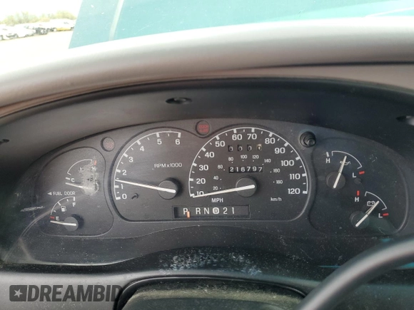 1998 Ford Explorer XL z VIN 1FMZU34E1WUA53077, wystawiony jako Copart lot #51517095 z przebiegiem 216 797 mil mil oraz Czysty tytuł • Clean title. Historia ofert i sprzedaży dostępna na DreamBid. Obrazek 9.