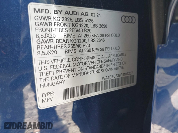 2024 Audi Q3 S line Premium Plus z VIN WA1EECF39R1107267, wystawiony jako IAAI lot #40791219 z przebiegiem 26 658 mil mil oraz . Historia ofert i sprzedaży dostępna na DreamBid. Obrazek 9.