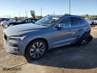2022 Volvo XC60 Momentum with VIN YV4L12DK2N1906277, listed as a Copart auction lot 73042332 with 15,804 mi miles. Bid and sale history available at carsss.com. Image 1.