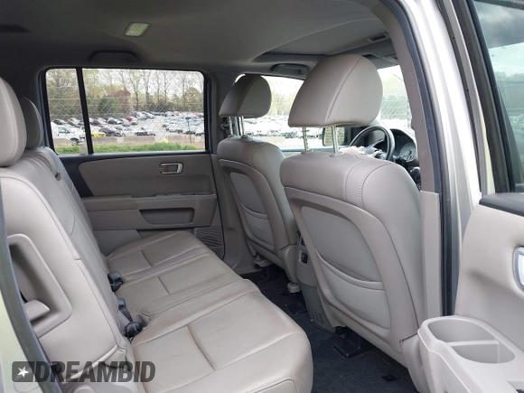 2013 Honda Pilot EX-L with VIN 5FNYF4H54DB056751, listed as a IAAI auction lot 41908873 with 146,393 mi miles. Bid and sale history available at carsss.com. Image 8.