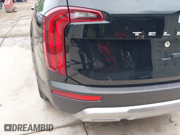 2022 Kia Telluride S with VIN 5XYP64HC6NG261279, listed as a IAAI auction lot 42240640 with 89,317 mi miles and . Bid and sale history available at DreamBid. Image 19.