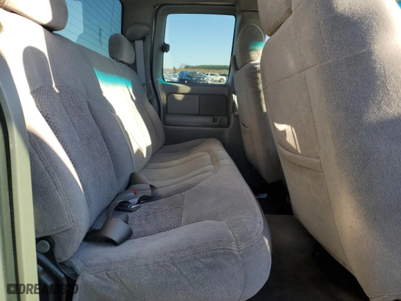 2000 Chevrolet Silverado 1500 LS with VIN 2GCEK19T9Y1280987, listed as a Copart auction lot 84742184 with 0 mi miles and Salvage Title. Bid and sale history available at carsss.com. Image 10.