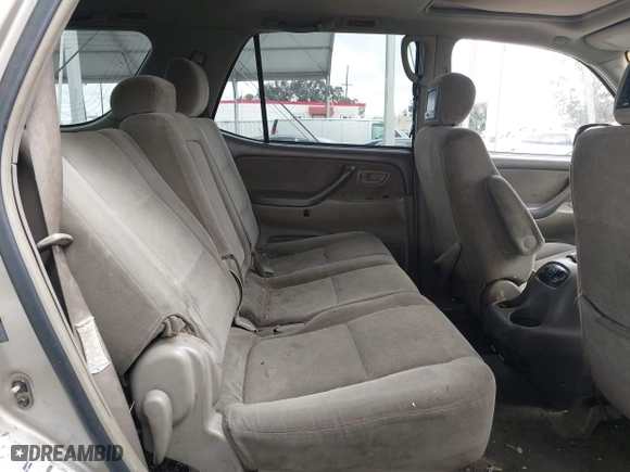 2005 Toyota Sequoia SR5 with VIN 5TDZT34AX5S246092, listed as a IAAI auction lot 41933254 with 244,865 mi miles. Bid and sale history available at carsss.com. Image 8.