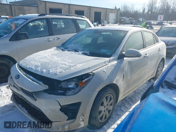 2021 Kia Rio LX with VIN 3KPA24AD7ME386193, listed as a IAAI auction lot 41289934 with 72,178 mi miles. Bid and sale history available at carsss.com. Image 2.