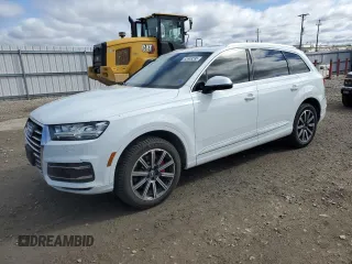 2017 Audi Q7 Premium Plus z VIN WA1LAAF74HD026622, wystawiony jako Copart lot #52648295 z przebiegiem 168 459 mil mil oraz Nie do naprawy. Historia ofert i sprzedaży dostępna na DreamBid. Obrazek 1.
