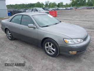 2001 Lexus ES 300 с VIN JT8BF28G910332295, выставлен на аукционе IAAI как лот 42534512 с пробегом 118 915 миль миль и . История ставок и продаж доступна на DreamBid. Изображение 1.