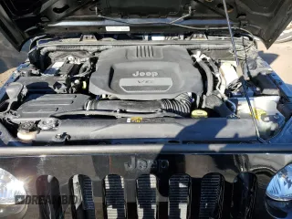 2018 Jeep Wrangler JK Unlimited Sahara with VIN 1C4BJWEG5JL851015, listed as a Copart auction lot 81107834 with 43,461 mi miles and Clean Title. Bid and sale history available at carsss.com. Image 12.