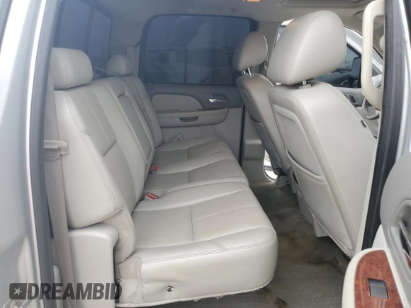 2012 GMC Sierra 2500HD SLT with VIN 1GT121E89CF112381, listed as a Copart auction lot 83098594 with 240,168 mi miles and Salvage title. Bid and sale history available at DreamBid. Image 10.