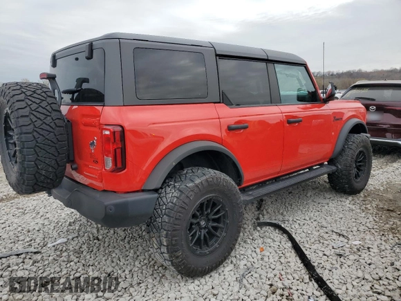 2022 Ford Bronco with VIN 1FMEE5BPXNLB09730, listed as a Copart auction lot 82258344 with 36,738 mi miles and Salvage Title. Bid and sale history available at DreamBid. Image 3.