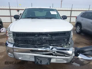 2013 Chevrolet Silverado 1500 LT with VIN 3GCPCSE02DG314650, listed as a IAAI auction lot 41266228 with 213,634 mi miles and . Bid and sale history available at DreamBid. Image 12.