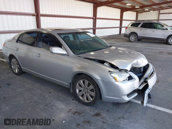 2007 Toyota Avalon XL with VIN 4T1BK36B57U226501, listed as a IAAI auction lot 41962066 with 364,924 mi miles. Bid and sale history available at carsss.com. Image 1.
