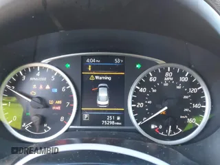 2019 Nissan Sentra S z VIN 3N1AB7APXKY265054, wystawiony jako IAAI lot #40929593 z przebiegiem 75 298 mil mil oraz . Historia ofert i sprzedaży dostępna na DreamBid. Obrazek 7.