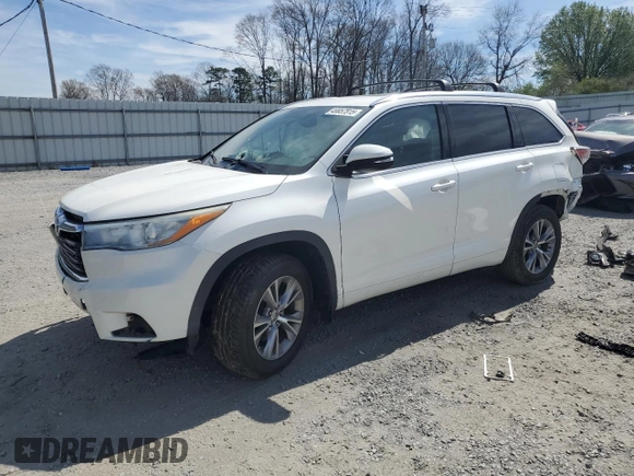 2015 Toyota Highlander XLE z VIN 5TDJKRFH4FS121555, wystawiony jako Copart lot #49957815 z przebiegiem 159 268 mil mil oraz Szkoda całkowita • Salvage title. Historia ofert i sprzedaży dostępna na DreamBid. Obrazek 1.