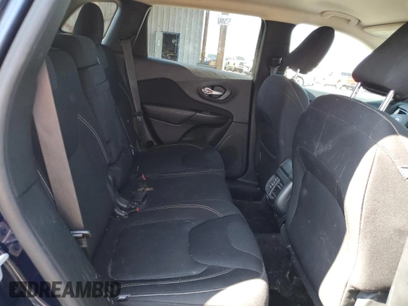 2016 Jeep Cherokee Latitude with VIN 1C4PJMCS1GW304073, listed as a Copart auction lot 60467055 with 74,826 mi miles and Salvage title. Bid and sale history available at DreamBid. Image 11.
