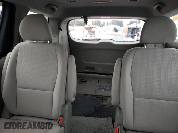 2017 Kia Sedona L with VIN KNDMA5C18H6341624, listed as a Copart auction lot 41858055 with 175,566 mi miles and Salvage Title. Bid and sale history available at carsss.com. Image 10.