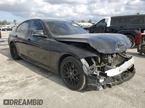 2018 BMW 3 Series 330e iPerformance with VIN WBA8E1C52JA178082, listed as a Copart auction lot 44809595 with 153,425 mi miles and Salvage Title. Bid and sale history available at carsss.com. Image 4.