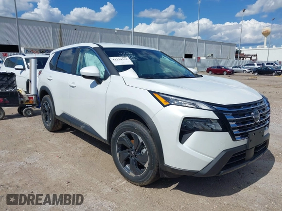 2025 Nissan Rogue SV with VIN 5N1BT3BA5SC828212, listed as a IAAI auction lot 42234352 with 1,256 mi miles and . Bid and sale history available at DreamBid. Image 1.