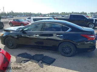 2018 Nissan Altima 2.5 SL with VIN 1N4AL3AP7JC224736, listed as a IAAI auction lot 41687658 with 98,835 mi miles. Bid and sale history available at carsss.com. Image 14.