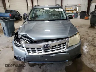 2011 Subaru Forester X z VIN JF2SHABC7BH732386, wystawiony jako Copart lot #55149135 z przebiegiem 191 898 mil mil oraz Szkoda całkowita • Salvage title. Historia ofert i sprzedaży dostępna na DreamBid. Obrazek 5.