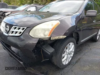 2011 Nissan Rogue S z VIN JN8AS5MV9BW310668, wystawiony jako IAAI lot #41962523 z przebiegiem 217 541 mil mil oraz . Historia ofert i sprzedaży dostępna na DreamBid. Obrazek 6.
