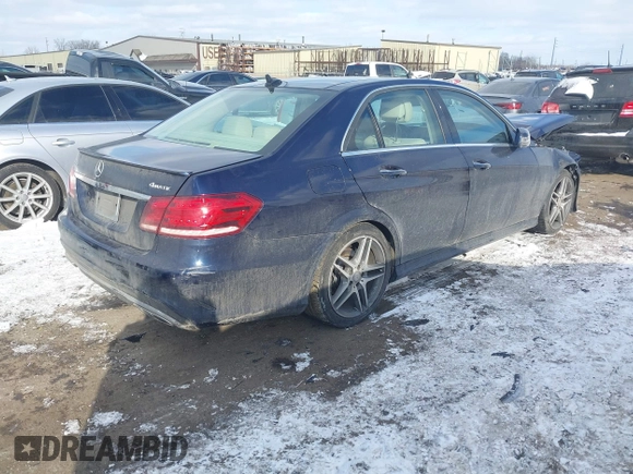 2014 Mercedes-Benz E 350 Luxury with VIN WDDHF8JB3EB029025, listed as a IAAI auction lot 41402573 with Not provided miles and . Bid and sale history available at DreamBid. Image 4.