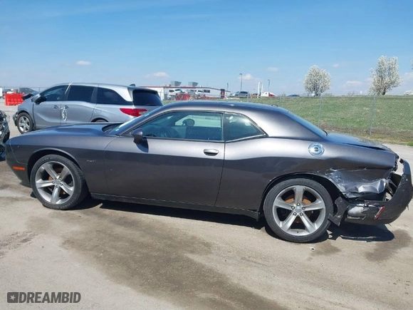 2015 Dodge Challenger R/T with VIN 2C3CDZAT2FH823343, listed as a IAAI auction lot 41877114 with 161,665 mi miles. Bid and sale history available at carsss.com. Image 15.