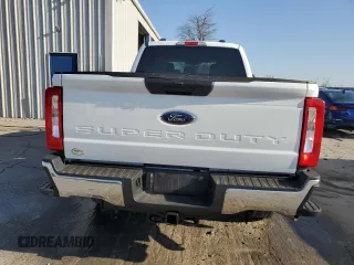 2024 Ford F-250 XL with VIN 1FT7W2BN8REE21871, listed as a Copart auction lot 52509965 with 4,082 mi miles and Salvage title. Bid and sale history available at DreamBid. Image 6.