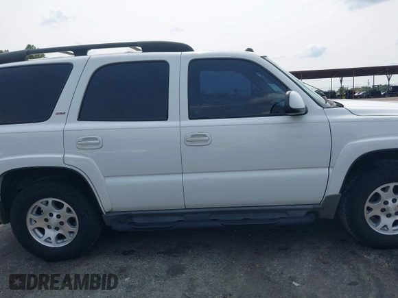 2005 Chevrolet Tahoe Z71 with VIN 1GNEC13T55R229552, listed as a IAAI auction lot 42391832 with 173,633 mi miles and . Bid and sale history available at DreamBid. Image 13.