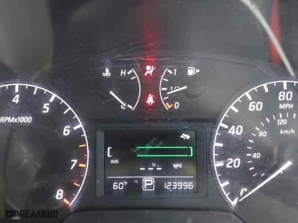 2014 Nissan Sentra S with VIN 3N1AB7AP8EY299871, listed as a IAAI auction lot 41925032 with 123,996 mi miles. Bid and sale history available at carsss.com. Image 7.