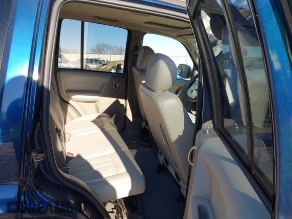 2005 Jeep Liberty Limited with VIN 1J4GK58K55W502769, listed as a IAAI auction lot 41241319 with 153,091 mi miles. Bid and sale history available at carsss.com. Image 8.