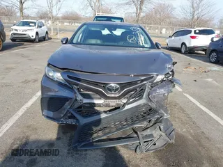 2023 Toyota Camry SE z VIN 4T1G11BK7PU077382, wystawiony jako IAAI lot #41785765 z przebiegiem 34 953 mil mil oraz . Historia ofert i sprzedaży dostępna na DreamBid. Obrazek 12.