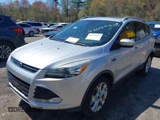 2016 Ford Escape Titanium with VIN 1FMCU9JXXGUA51537, listed as a IAAI auction lot 42118922 with 109,439 mi miles. Bid and sale history available at carsss.com. Image 17.