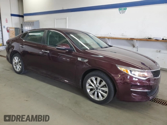 2018 Kia Optima LX with VIN 5XXGT4L33JG265983, listed as a Copart auction lot 53722745 with 82,233 mi miles and Salvage title. Bid and sale history available at DreamBid. Image 4.