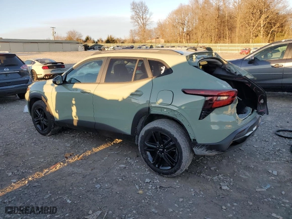 2024 Chevrolet Trax ACTIV with VIN KL77LKE22RC160367, listed as a Copart auction lot 86074814 with 3,227 mi miles and Clean Title. Bid and sale history available at carsss.com. Image 2.