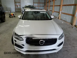 2017 Volvo S90 Momentum with VIN YV1102AK0H1006638, listed as a Copart auction lot 50428634 with 37,578 mi miles and Salvage Title. Bid and sale history available at carsss.com. Image 5.