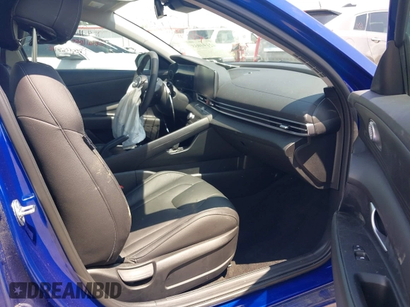 2024 Hyundai Elantra SEL with VIN KMHLM4DG8RU770920, listed as a IAAI auction lot 42191038 with 5,818 mi miles and . Bid and sale history available at DreamBid. Image 5.