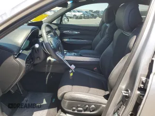 2023 Genesis GV70 2.5T with VIN KMUMADTB6PU096459, listed as a Copart auction lot 60824135 with 29,743 mi miles and Salvage title. Bid and sale history available at DreamBid. Image 7.