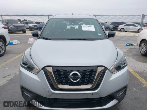 2019 Nissan Kicks S with VIN 3N1CP5CU0KL568570, listed as a IAAI auction lot 41562696 with 85,141 mi miles and . Bid and sale history available at carsss.com. Image 13.