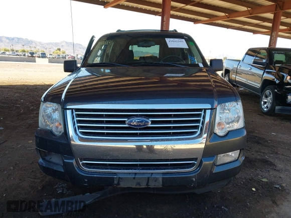 2010 Ford Explorer XLT with VIN 1FMEU6DE5AUA13383, listed as a IAAI auction lot 41841949 with 162,239 mi miles. Bid and sale history available at carsss.com. Image 12.