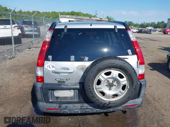 2006 Honda CR-V LX z VIN SHSRD78596U445523, wystawiony jako IAAI lot #42212230 z przebiegiem 141 228 mil mil oraz . Historia ofert i sprzedaży dostępna na DreamBid. Obrazek 17.