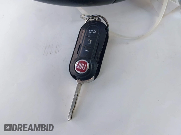 2014 FIAT 500L Lounge with VIN ZFBCFACH9EZ004041, listed as a IAAI auction lot 41366234 with 106,769 mi miles and . Bid and sale history available at DreamBid. Image 11.